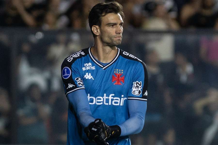 Léo Jardim seguirá como guarda-redes do Vasco da Gama