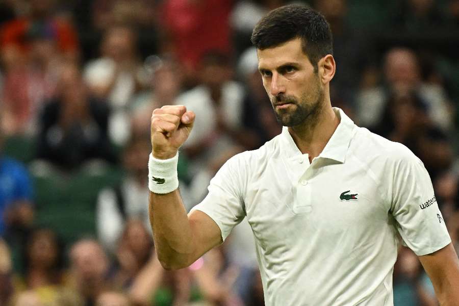 Djokovic celebrates against Hurkacz