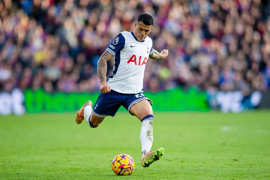 Pedro Porro, en un partido con el Tottenham