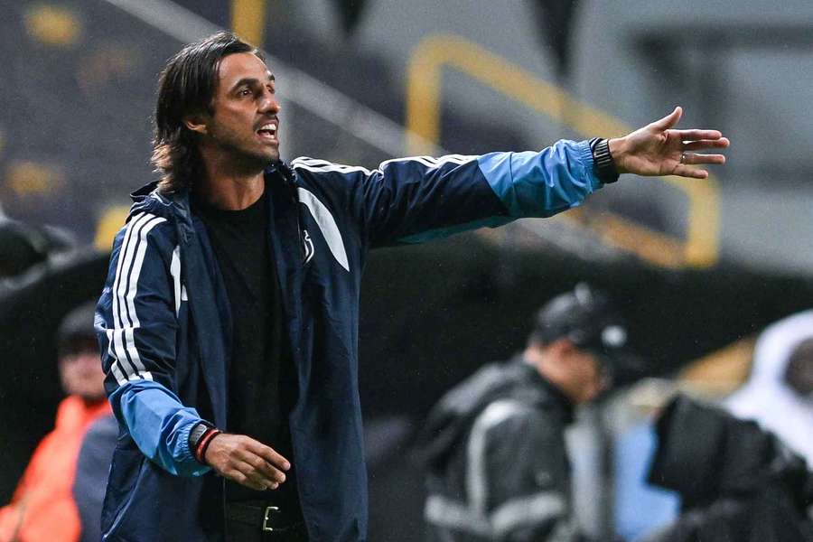 Bryan Ruiz abraça novo desafio na seleção