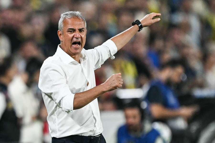 Ismail Kartal a încheiat al patrulea mandat pe banca lui Fenerbahce după doar 11 partide