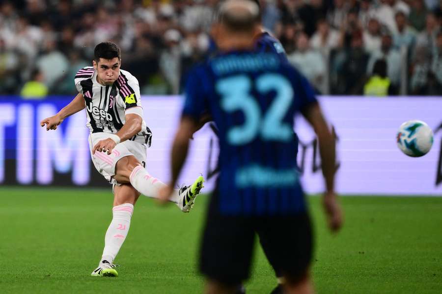 Adžič rozhodol z diaľky o troch bodoch pre Juventus.