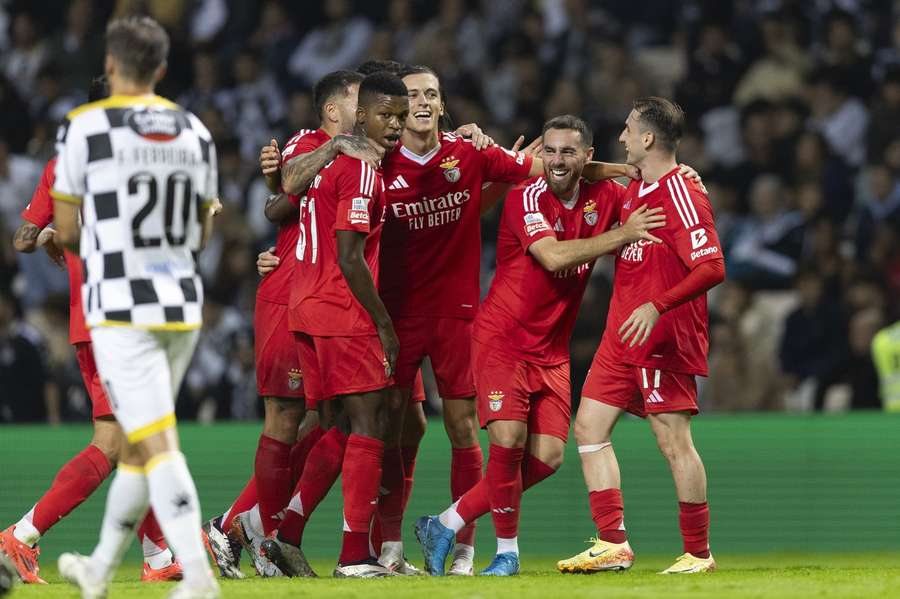 Benfica venceu o Boavista por 3-0