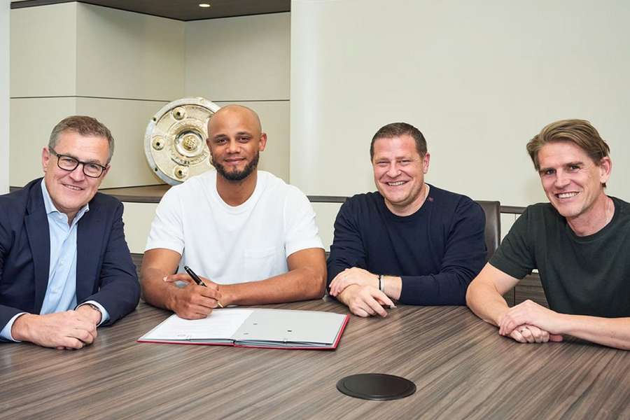 Kompany, "agradecido y honrado" tras firmar su nuevo contrato con el Bayern Munich