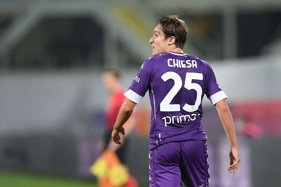Federico Chiesa con la maglia della Fiorentina