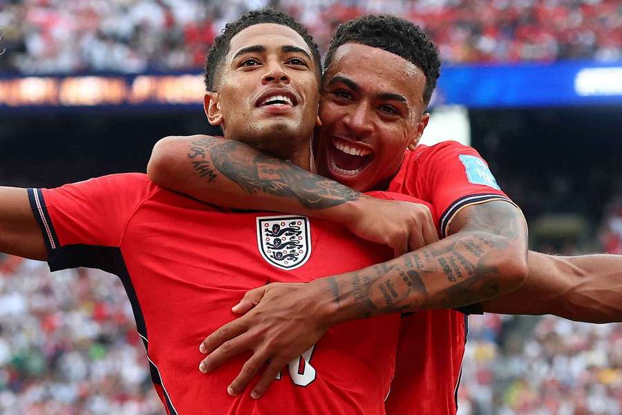 England win Group L after defeating Panama.