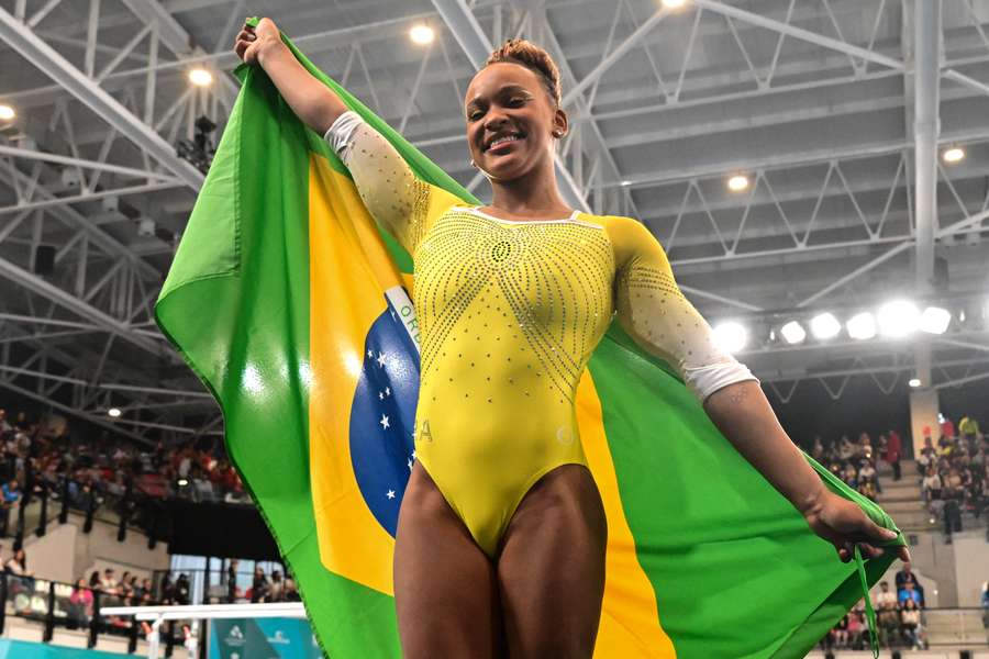 Rebeca Andrade conquista seu primeiro ouro nos Jogos Pan-Americanos de Santiago