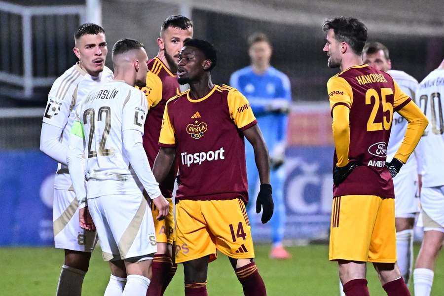 Dukla prohrála derby se Spartou rozdílem třídy. Dukla prohrála derby se Spartou rozdílem třídy.