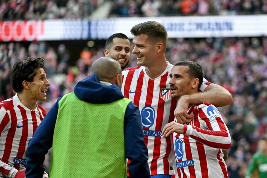 Les Colchoneros célébrant le but de Griezmann. Les Colchoneros célébrant le but de Griezmann.
