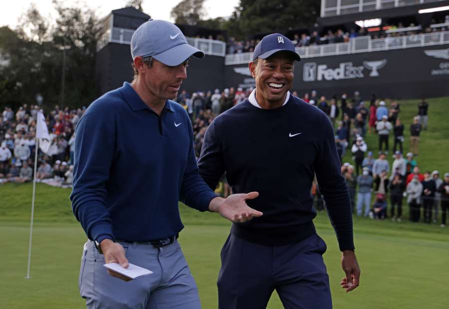 Tiger Woods avec Rory McIlroy lors du 1er tour, jeudi