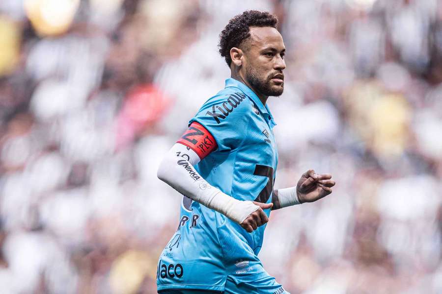 Ney não brilhou no tapeto mineiro