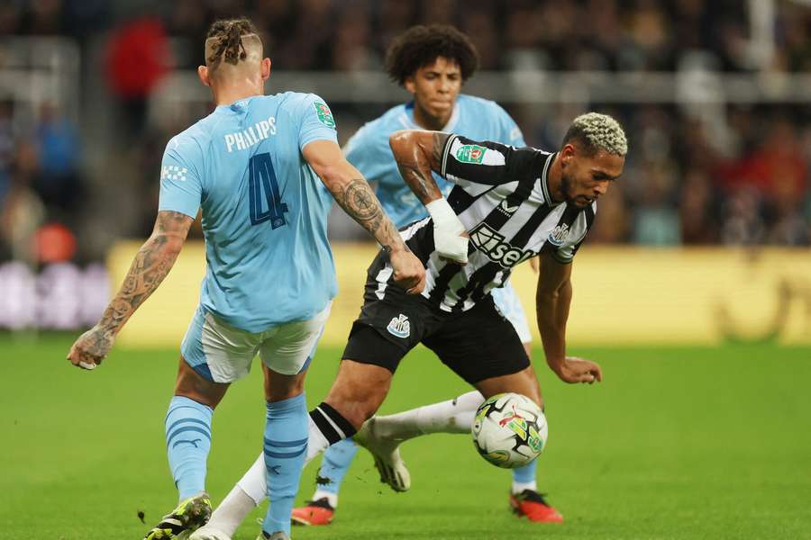 Svensk angriber tildeler Manchester City sæsonens første nederlag i Newcastle