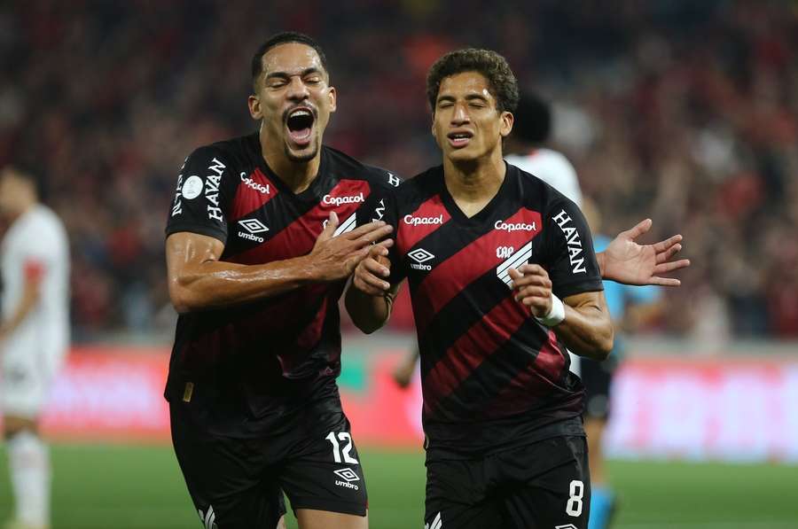 João Cruz, de 20 anos, abriu o placar para o Athletico-PR João Cruz, de 20 anos, abriu o placar para o Athletico-PR