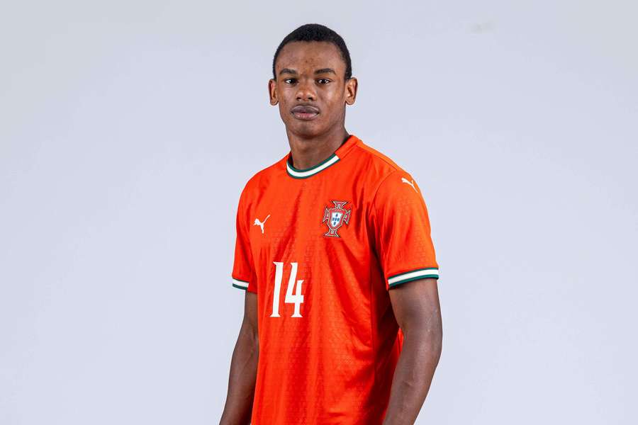 Ricardo Neto foi campeão europeu de sub-17 Ricardo Neto foi campeão europeu de sub-17