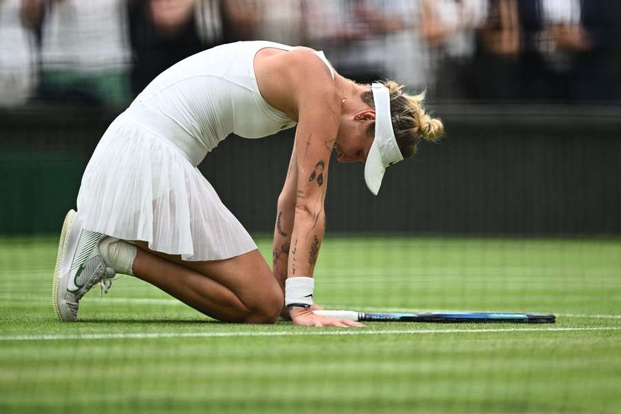 Markéta Vondorušová po triumfu ve Wimbledonu 2023. Markéta Vondorušová po triumfu ve Wimbledonu 2023.
