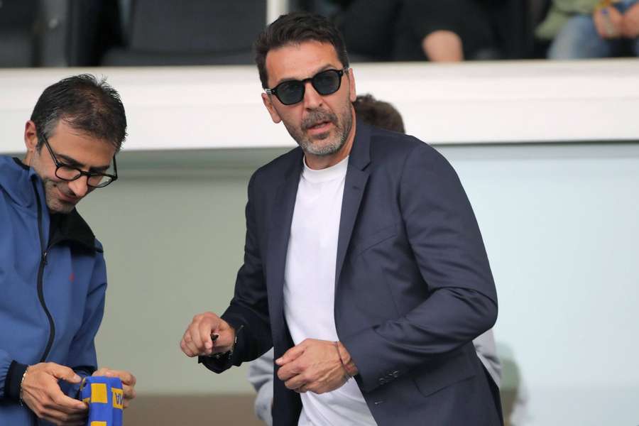 Buffon szczerze o sytuacji włoskiego futbolu: Jesteśmy piątą ligą w Europie Buffon szczerze o sytuacji włoskiego futbolu: Jesteśmy piątą ligą w Europie