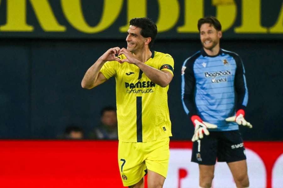 Villarreal's Gerard Moreno celebrates scoring his team's first goal against Real Sociedad