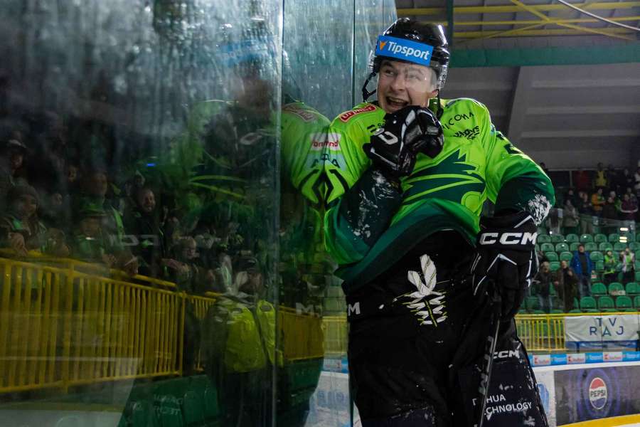 Walega odohral výborné stretnutie. Walega odohral výborné stretnutie.