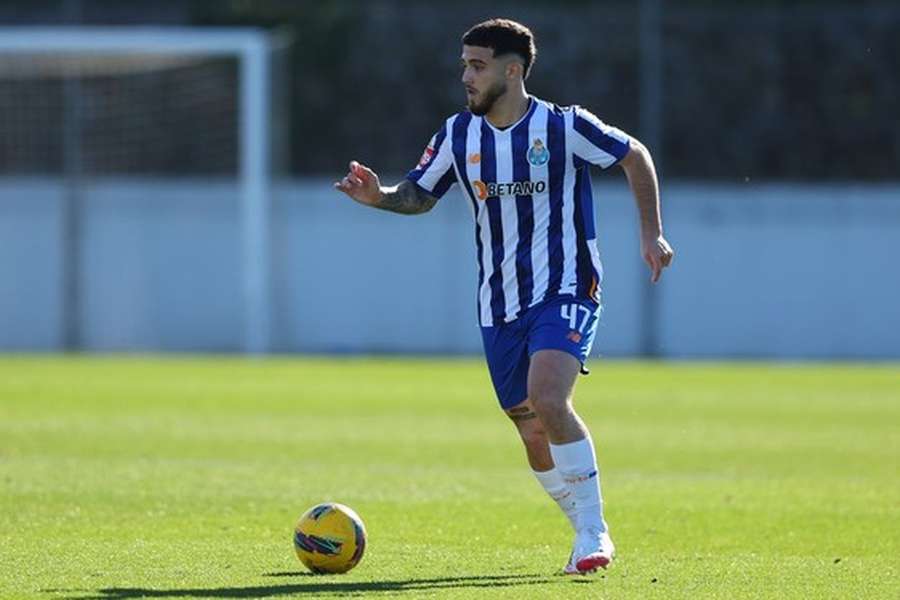 Ángel Alarcón tem sido titular indiscutível no FC Porto B