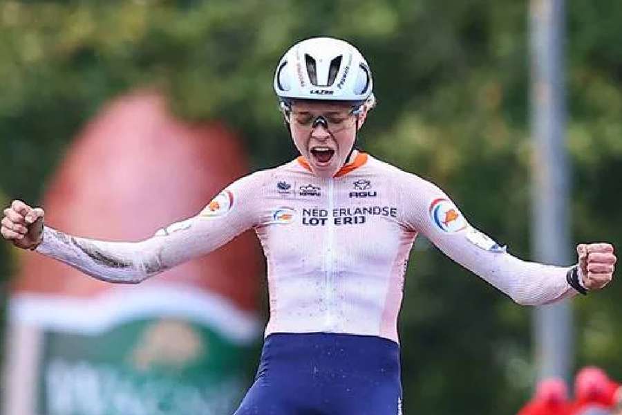 Fem Van Empel, la Reine du cyclo-cross cette saison. 