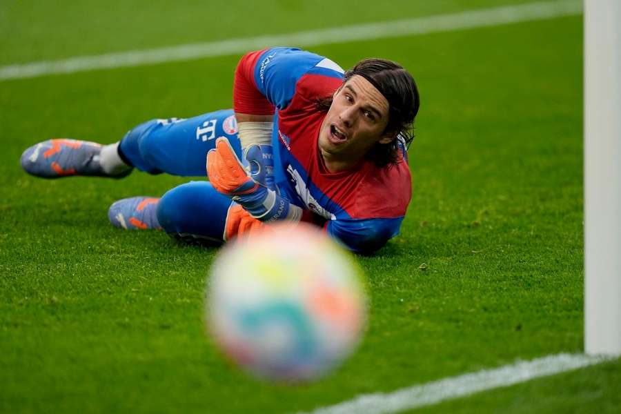 Torhüter Yann Sommer an alter Wirkungsstätte (Mönchengladbach) mit warmem Applaus empfangen