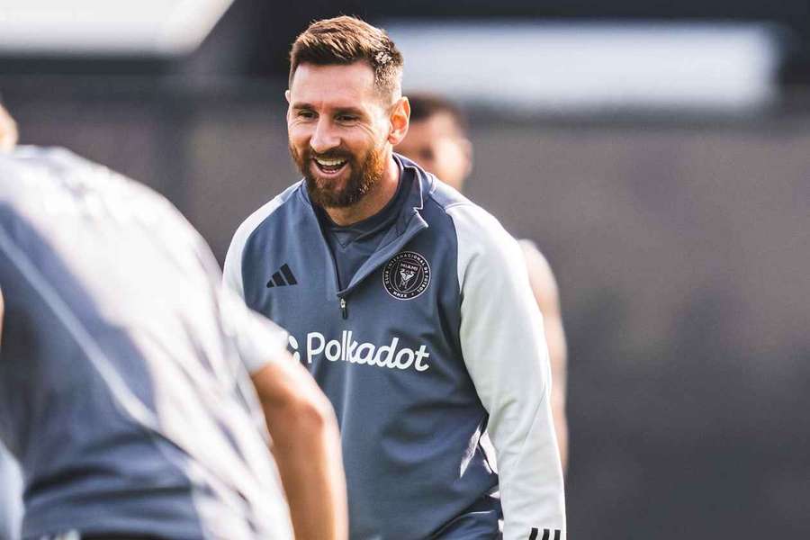 Messi não deverá ser escalado como titular