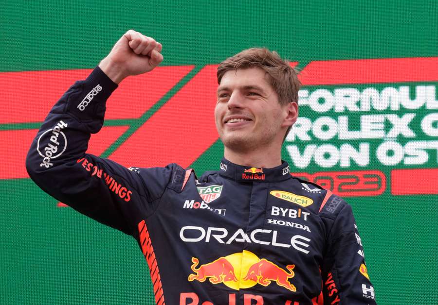 Max Verstappen byl vládcem dalšího závodního víkendu.