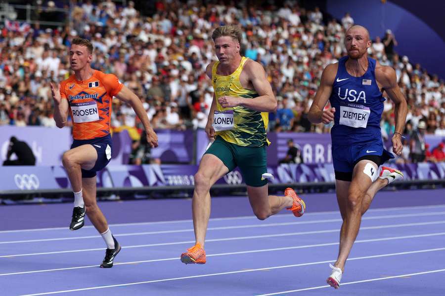 Sven Roosen start voortvarend op tienkamp in volgepakt Stade de France