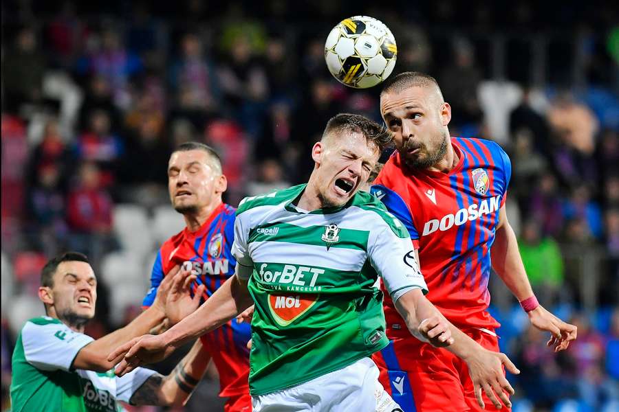 V dresu Viktorie Plzeň získal Luděk Pernic mistrovský titul.