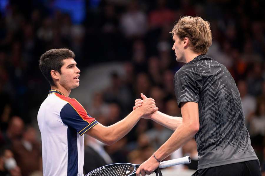 Alcaraz und Zverev bei ihrem letzten Aufeinandertreffen in Wien Alcaraz und Zverev bei ihrem letzten Aufeinandertreffen in Wien