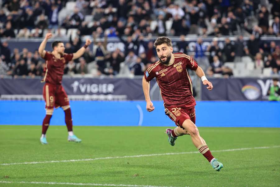 Zurab Davitashvili offre 3 points précieux à Bordeaux