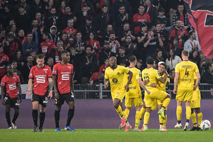 Toulouse enfonce Rennes