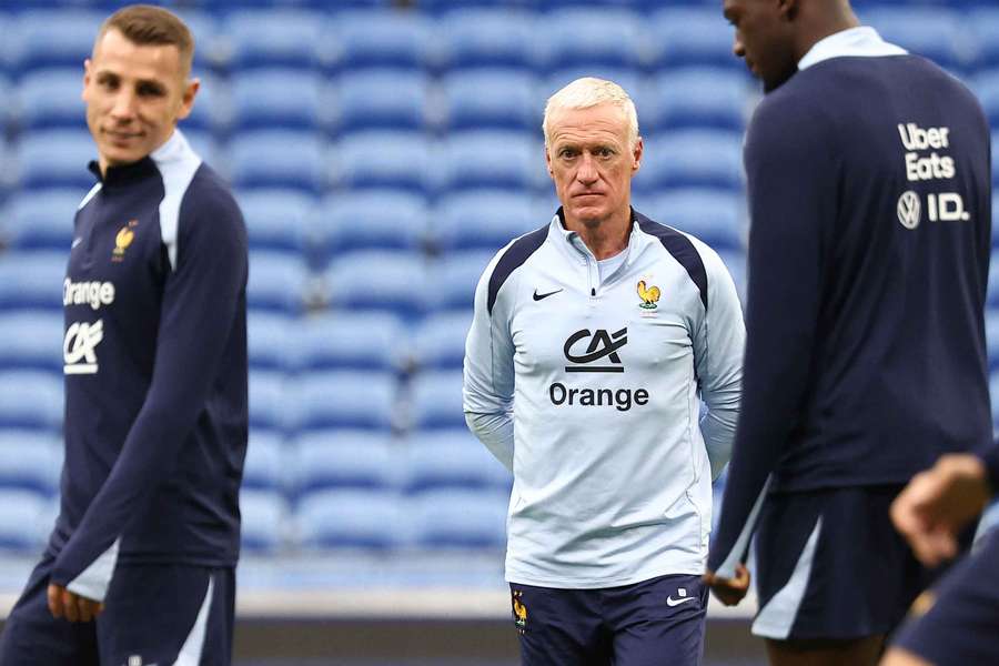 Situation complexe pour Deschamps et ses Bleus.