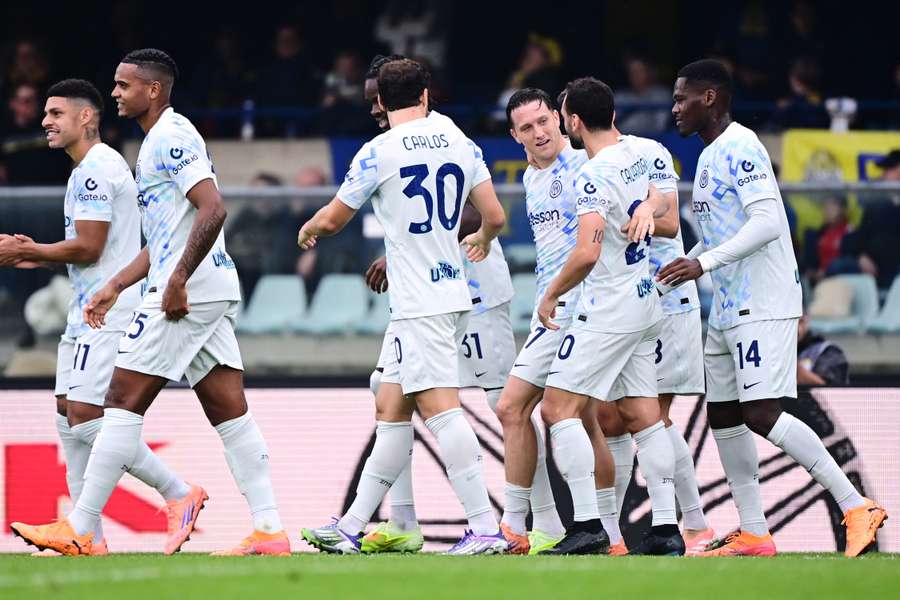 Inter vyhrál ve Veroně 2:1. Inter vyhrál ve Veroně 2:1.
