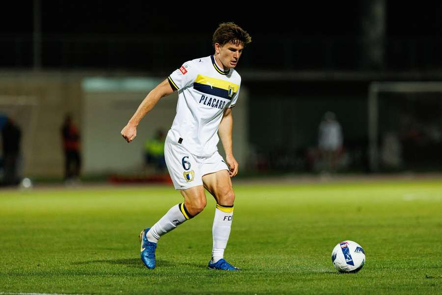 Tom van de Looi, médio neerlandês do Famalicão