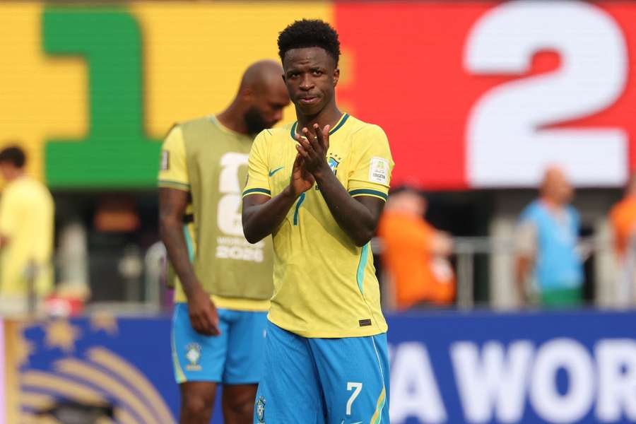 Vini Jr. garante luta pelo hexa Vini Jr. garante luta pelo hexa