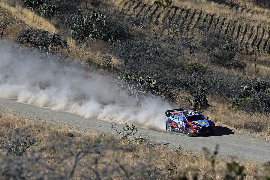 Esapekka Lappi grabs Mexico lead as Ott Tanak loses power