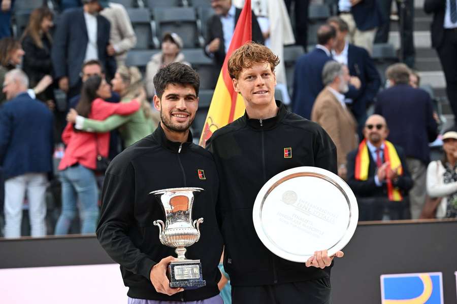 Hubert Hurkacz utrzymał 31. miejsce w rankingu ATP, Sinner na czele, Alcaraz tuż za nim