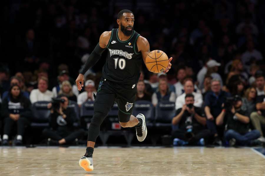 Mike Conley Jr. heads to Bulls in three-team trade with Pistons, Timberwolves