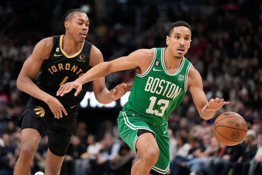 Depleted Celtics edge Raptors for ninth straight NBA win, 76ers beat Kings