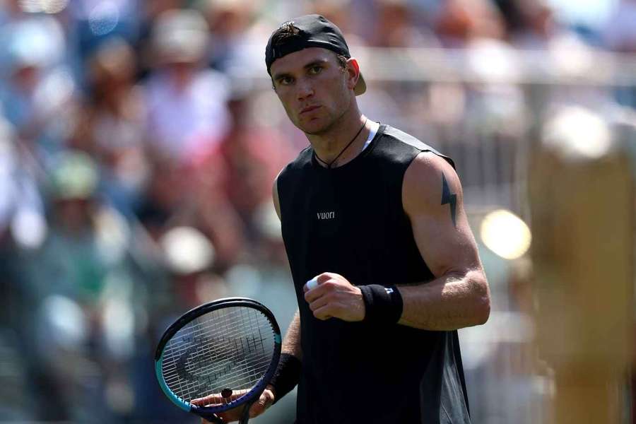 Jacku Draperovi bude na Wimbledonu pomáhat Andy Murray.