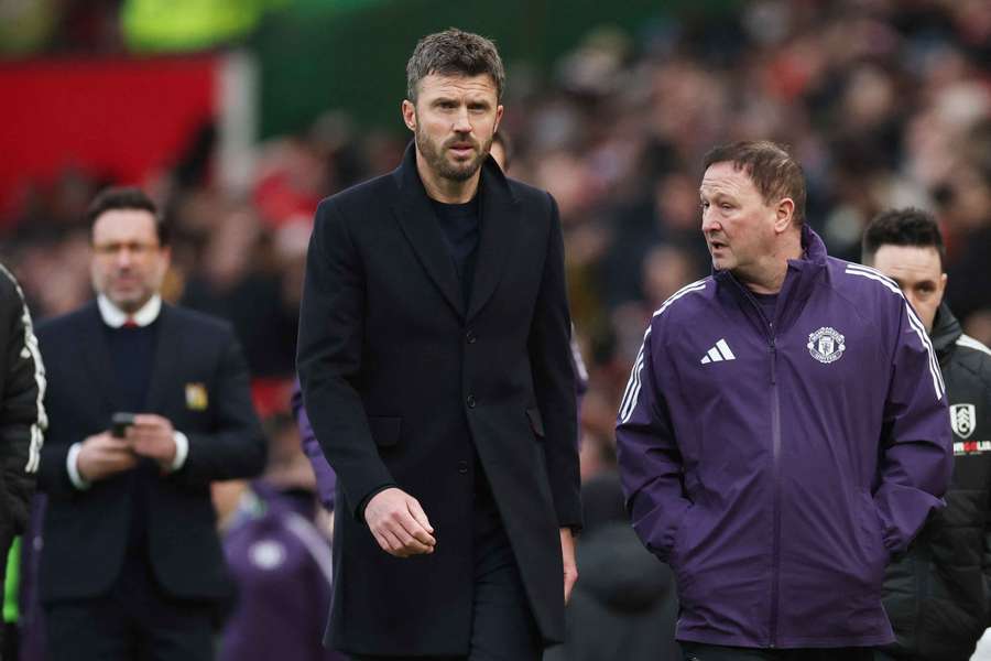 Carrick handed Man Utd target as Ratcliffe seeks early appointment