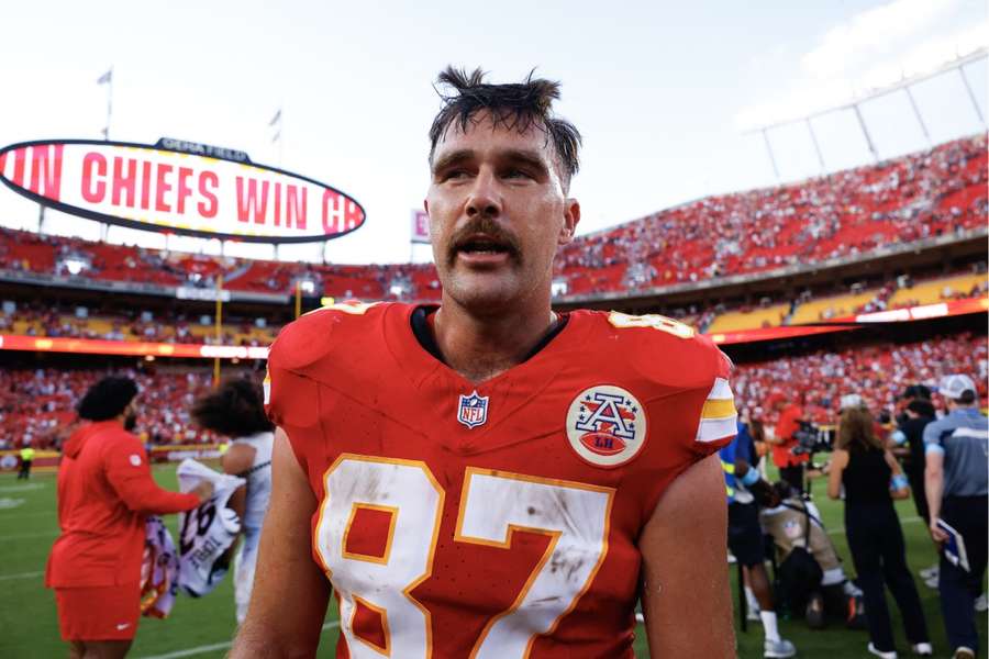 Travis Kelce teve pior atuação em jardas recebidas da sua carreira pelos Chiefs 