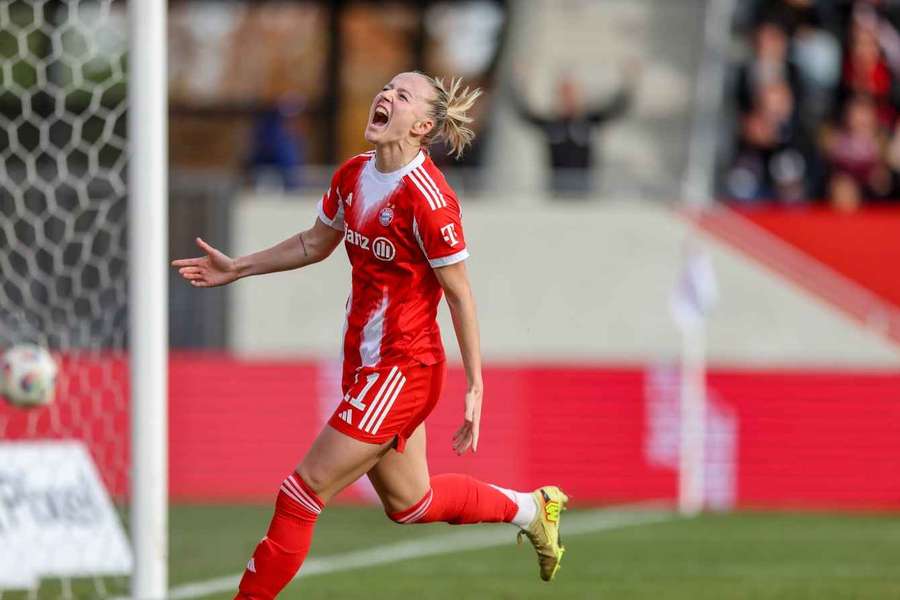 Schüller erzielte ihr 100. Tor im Trikot der Münchnerinnen