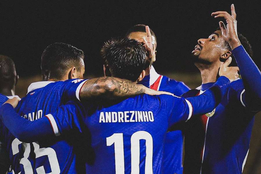 Andrezinho marcou e assistiu