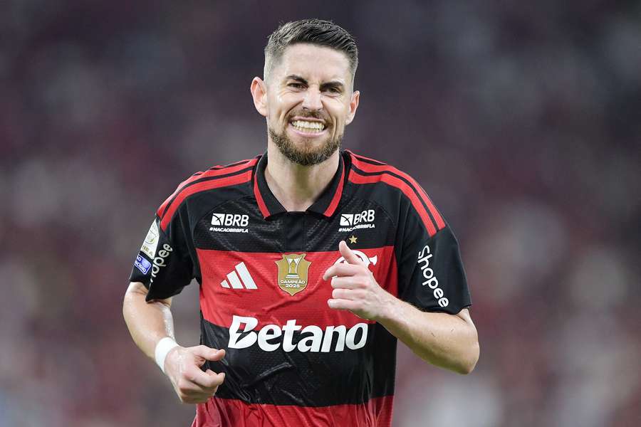 Jorginho está fora da partida contra o Cusco, pela Copa Libertadores Jorginho está fora da partida contra o Cusco, pela Copa Libertadores