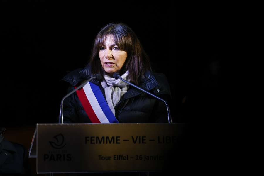 Anne Hidalgo, burgemeester van Parijs, wil Russische atleten weren op Spelen van 2024