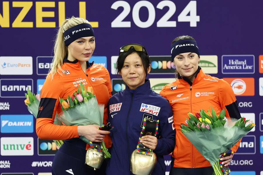 Leerdam, Takagi en Kok op het podium in Inzell