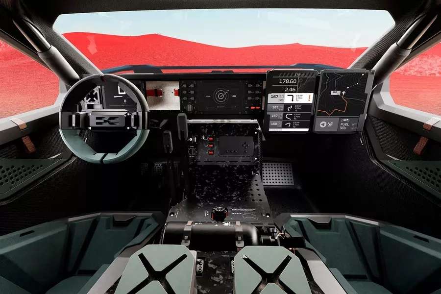 O interior do Sandrider oferece uma melhor visibilidade e um melhor design do cockpit do que o Hunter.