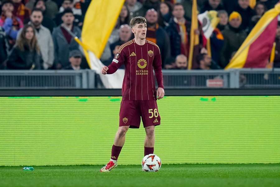 Saelemaekers está emprestado à Roma